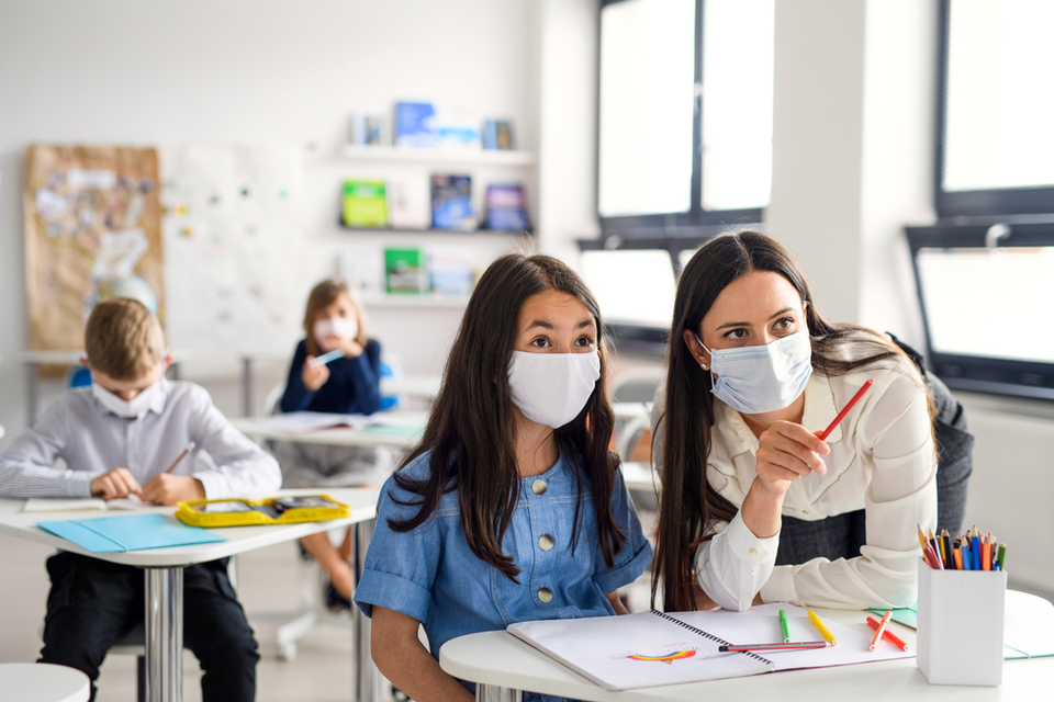 Dispositif d’indemnisation : les conditions du chômage partiel pour garde d’enfants